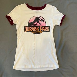 Jurassic Park / Jurassic World Ringer Tee - XS